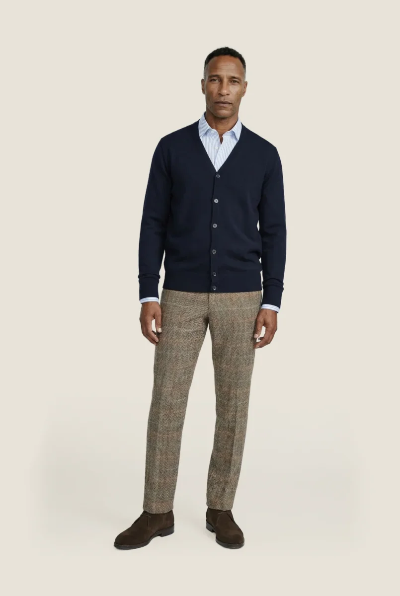 Button Vest fine Merino wool | Navy – Bild 3