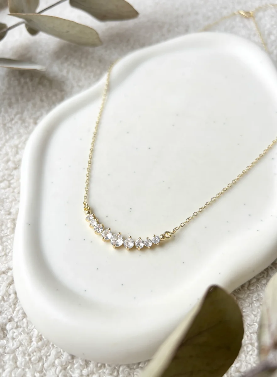 Halskette, Gold, Strasssteine, Brautschmuck, feine Brauthalskette, kurze Kette