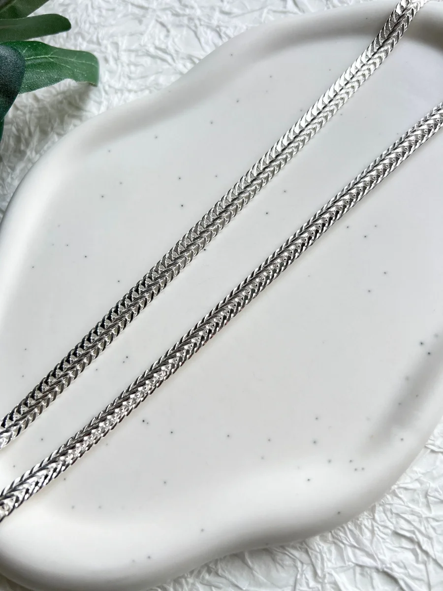 Flache Halskette, Silber, Schlangenkette, hochwertige Gliederkette, glänzende Kette – Bild 6